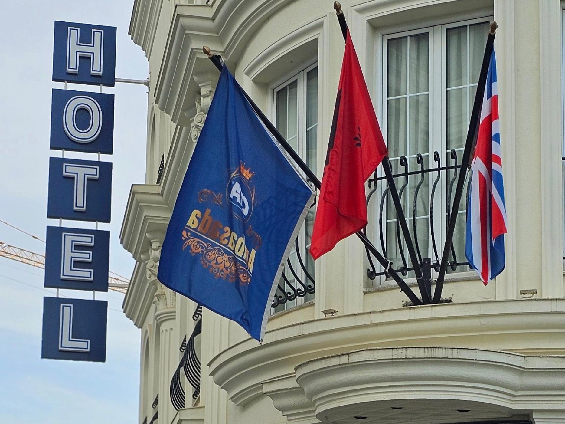 Hotel Ambasada Qta Patza-Kuqani Zewnętrze zdjęcie