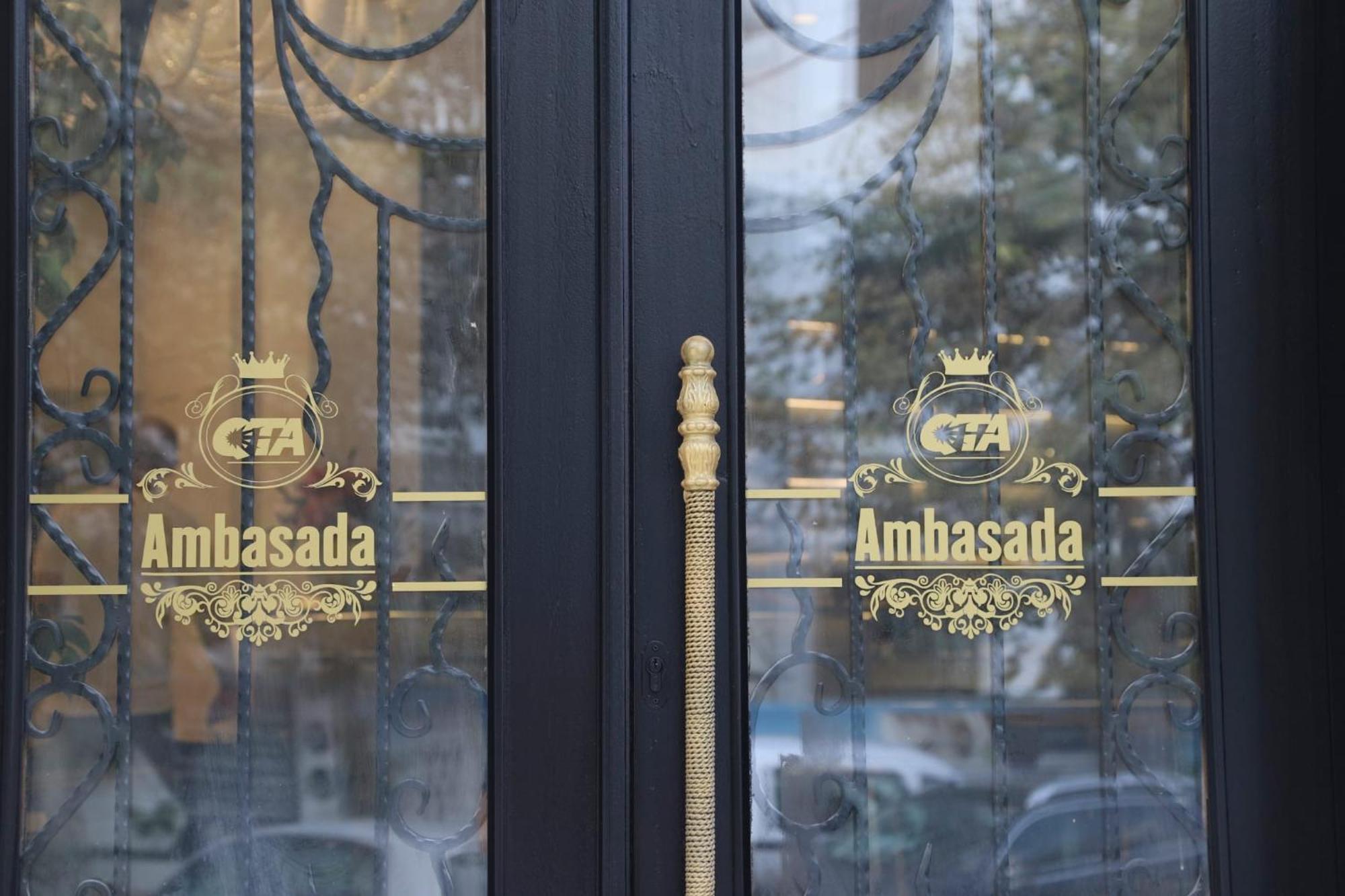 Hotel Ambasada Qta Patza-Kuqani Zewnętrze zdjęcie
